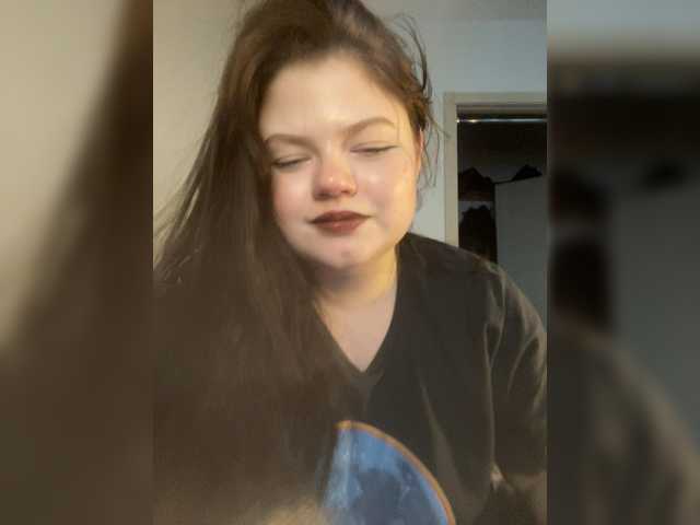 DarinaWilson's BongaCams show and profile