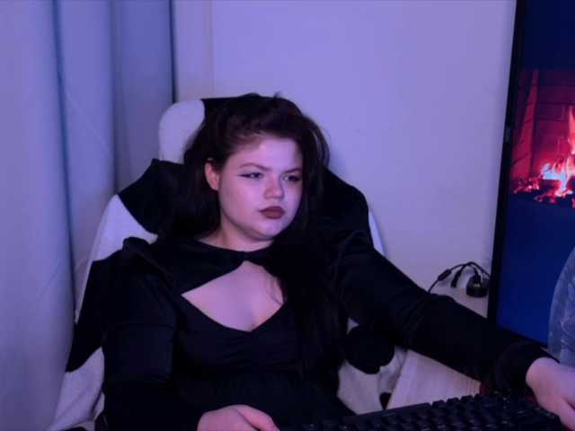 DarinaWilson's BongaCams show and profile