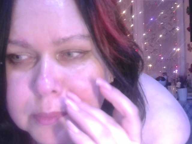 CharleeKendall's BongaCams show and profile