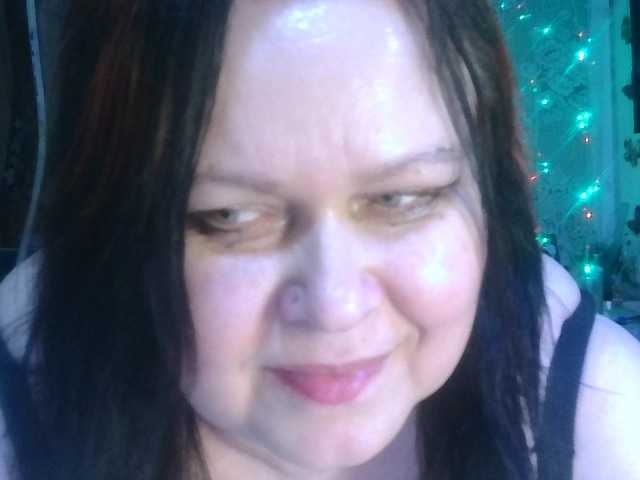 CharleeKendall's BongaCams show and profile