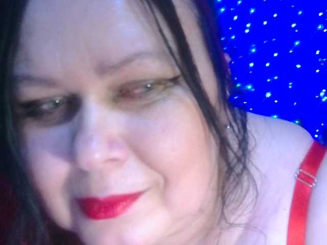 CharleeKendall's BongaCams show and profile