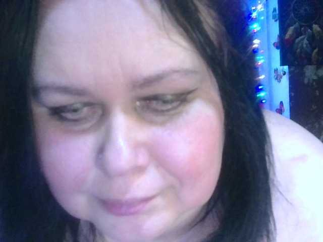 CharleeKendall's BongaCams show and profile