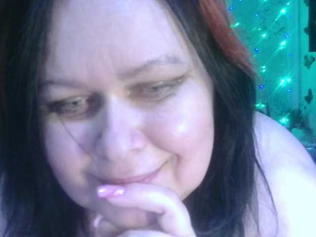 CharleeKendall's BongaCams show and profile