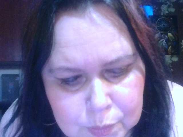 CharleeKendall's BongaCams show and profile