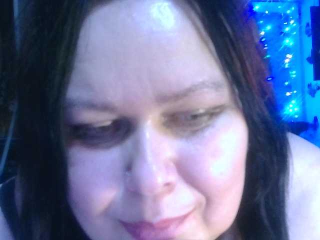 CharleeKendall's BongaCams show and profile