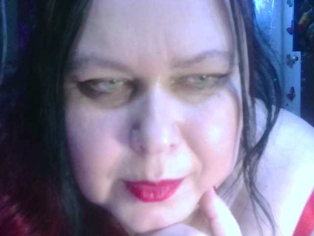 CharleeKendall's BongaCams show and profile