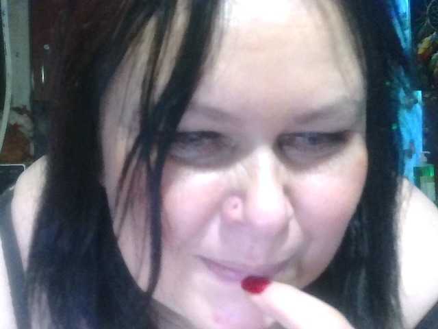 CharleeKendall's BongaCams show and profile