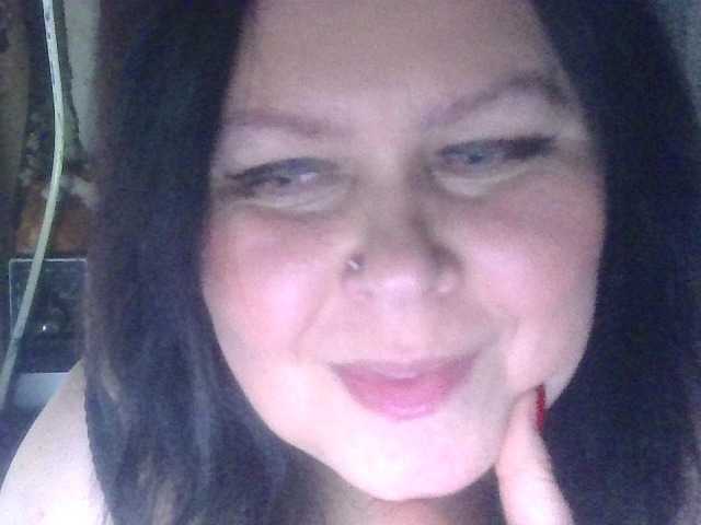 CharleeKendall's BongaCams show and profile