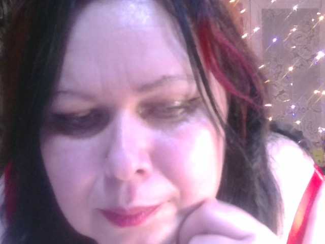 CharleeKendall live cam