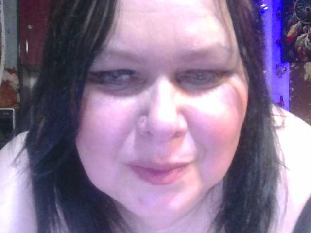 CharleeKendall's BongaCams show and profile