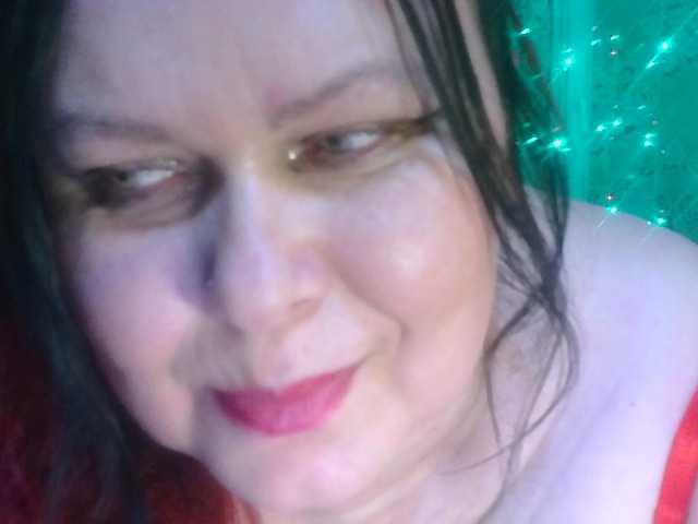 CharleeKendall's BongaCams show and profile