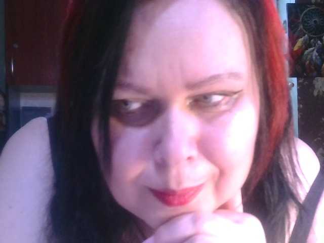 CharleeKendall's BongaCams show and profile