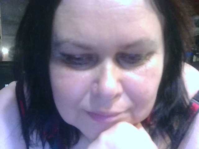  CharleeKendall chat room