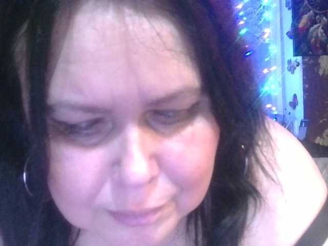 CharleeKendall's BongaCams show and profile