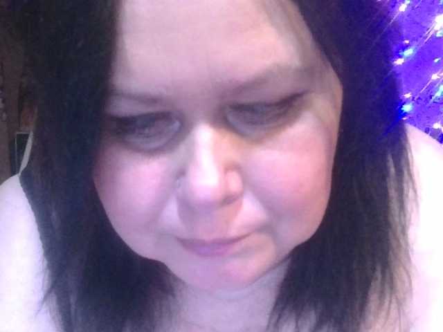 CharleeKendall's BongaCams show and profile