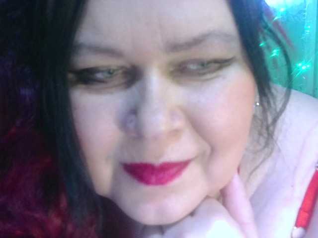 CharleeKendall's BongaCams show and profile