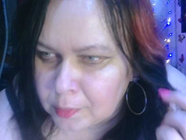 CharleeKendall's BongaCams show and profile