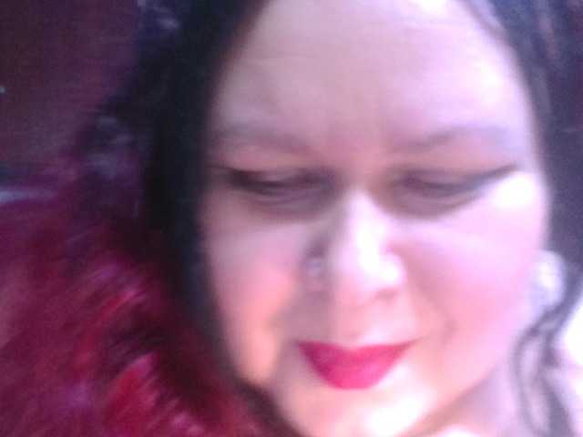 CharleeKendall's BongaCams show and profile