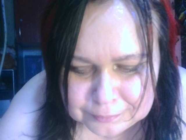 CharleeKendall's BongaCams show and profile