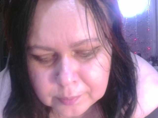 CharleeKendall's BongaCams show and profile