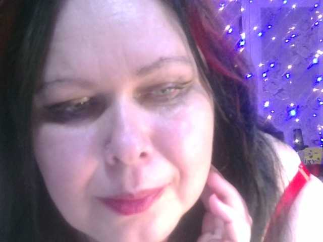 CharleeKendall's BongaCams show and profile