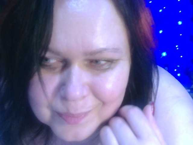 CharleeKendall's BongaCams show and profile