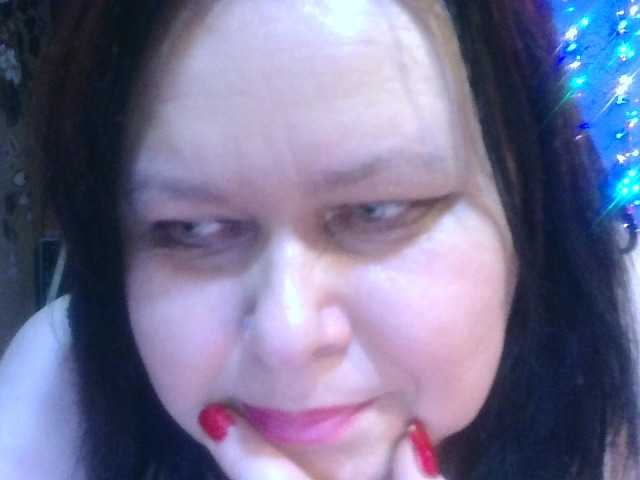 CharleeKendall's BongaCams show and profile