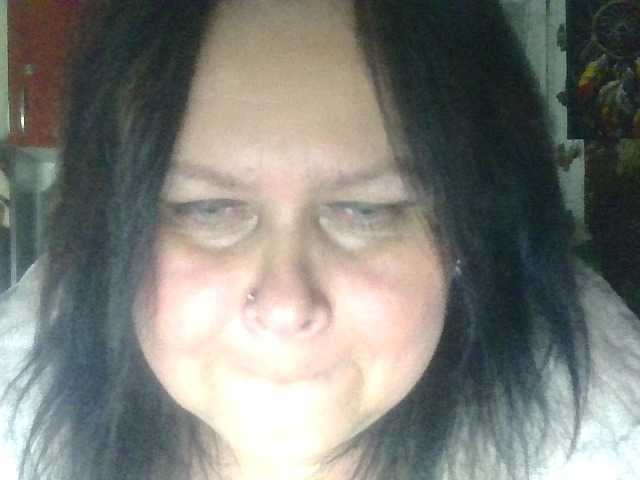 CharleeKendall's BongaCams show and profile