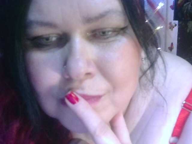 CharleeKendall's BongaCams show and profile