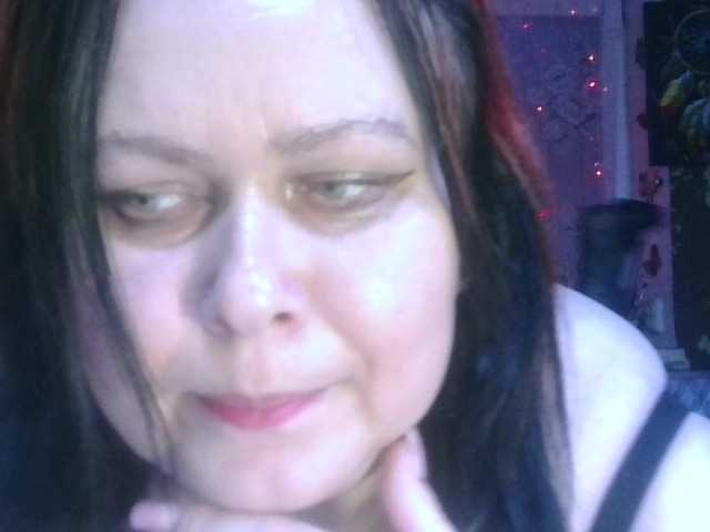 CharleeKendall's BongaCams show and profile