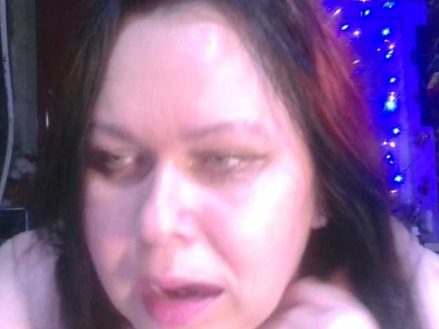 CharleeKendall's BongaCams show and profile