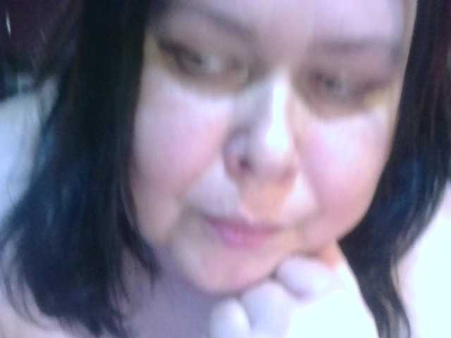 CharleeKendall's BongaCams show and profile