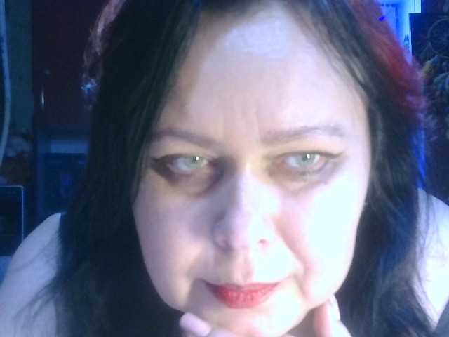 CharleeKendall's BongaCams show and profile