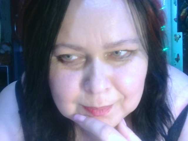 CharleeKendall's BongaCams show and profile