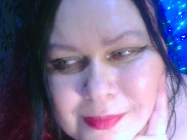 CharleeKendall's BongaCams show and profile