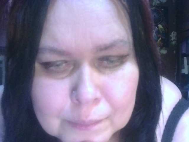 CharleeKendall's BongaCams show and profile