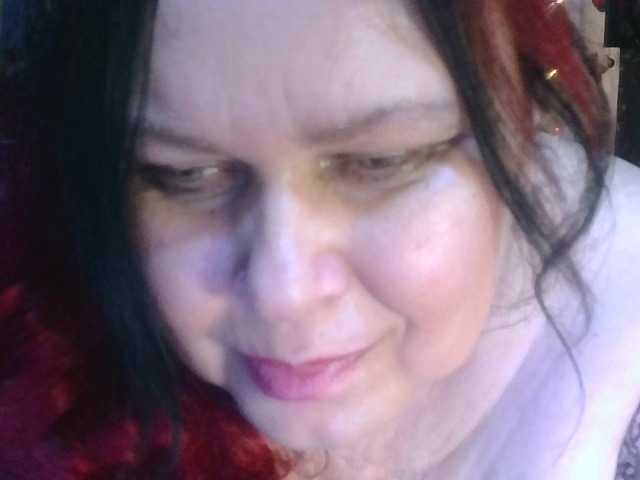 CharleeKendall's BongaCams show and profile