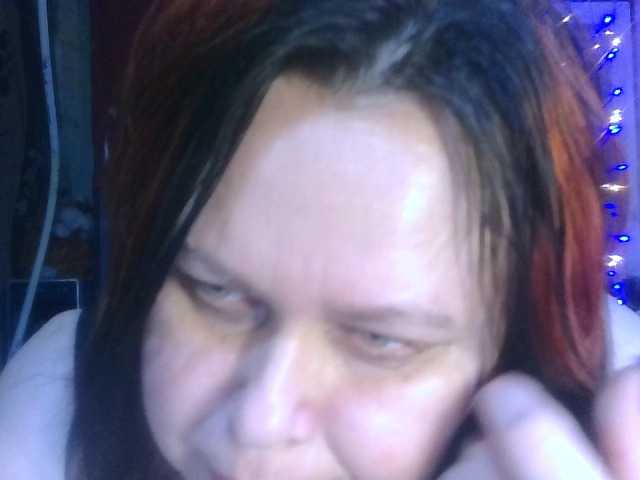 CharleeKendall's BongaCams show and profile