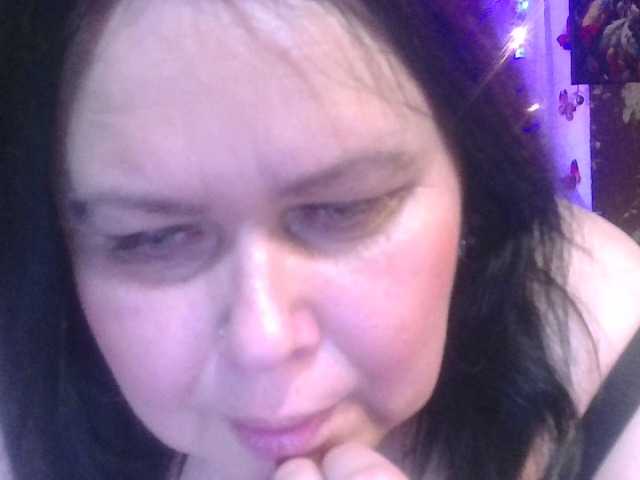 CharleeKendall's BongaCams show and profile