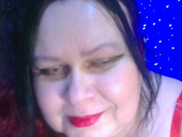 CharleeKendall's BongaCams show and profile