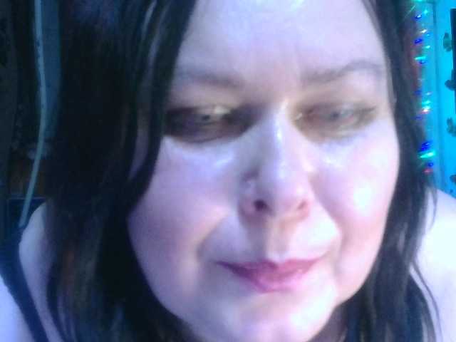 CharleeKendall's BongaCams show and profile