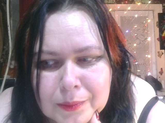 CharleeKendall's BongaCams show and profile