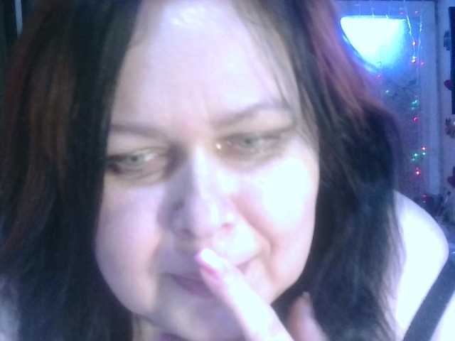 CharleeKendall's BongaCams show and profile