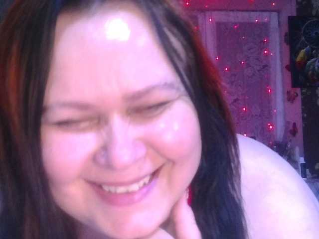 CharleeKendall's BongaCams show and profile