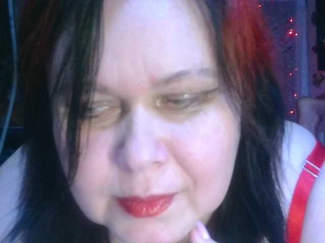 CharleeKendall live cam profile