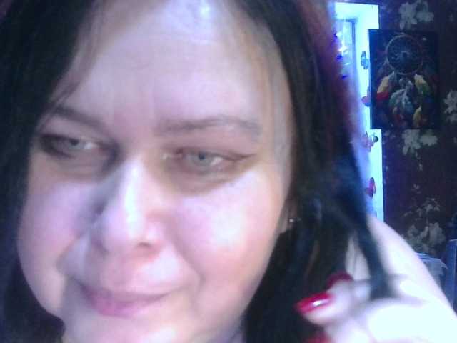 CharleeKendall's BongaCams show and profile