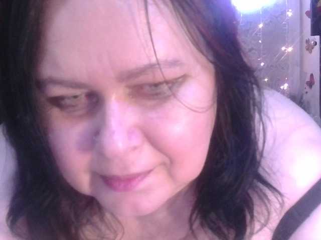 CharleeKendall's BongaCams show and profile