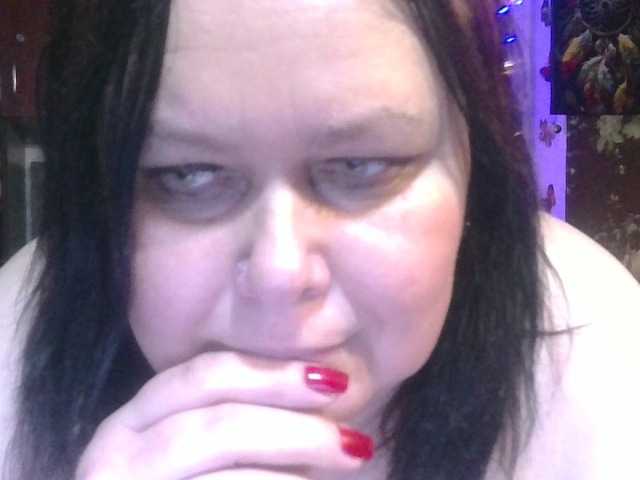 CharleeKendall's BongaCams show and profile