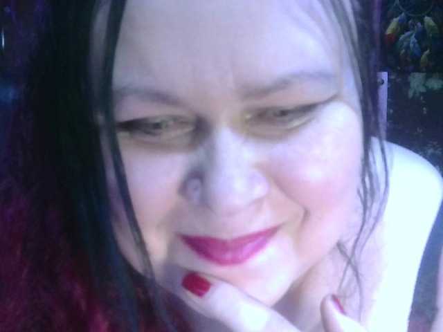 CharleeKendall's BongaCams show and profile