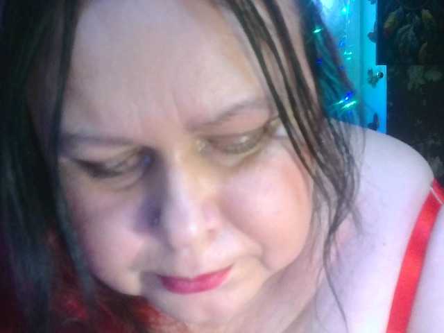 CharleeKendall's BongaCams show and profile